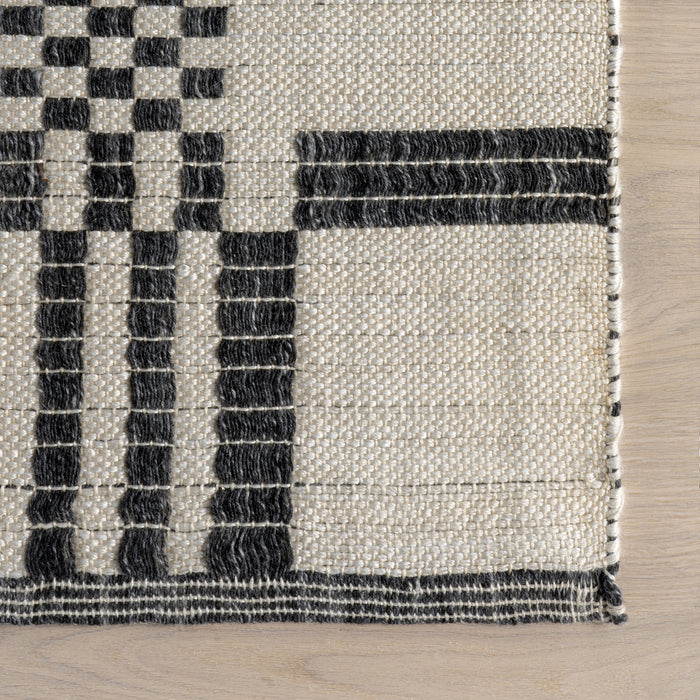 Hendo Geometric Area Rug