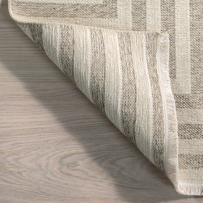 Nicolai Graphic Fringed Reversible Machine Washable Area Rug