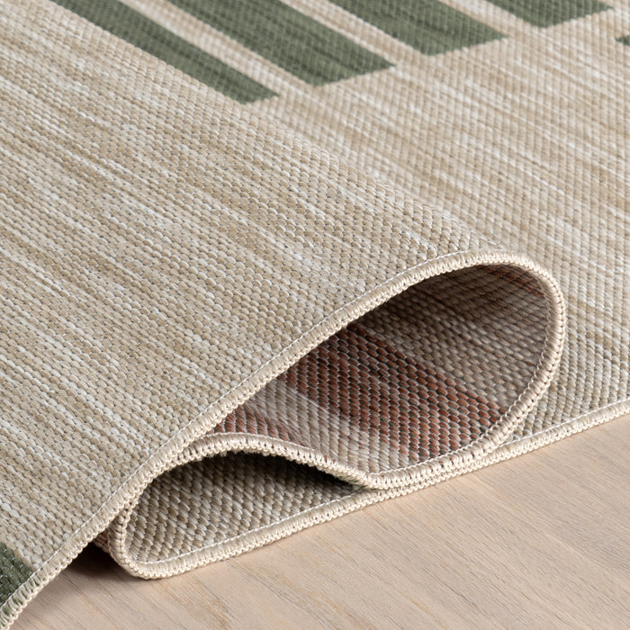 Treasure Geometric Indoor/Outdoor Area Rug