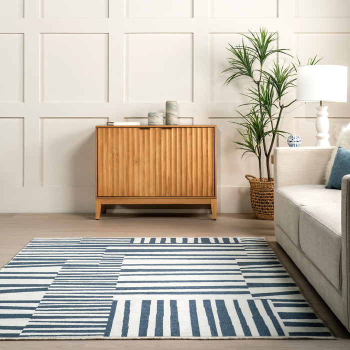 Kelcey Abstract Striped Machine Washable Area Rug