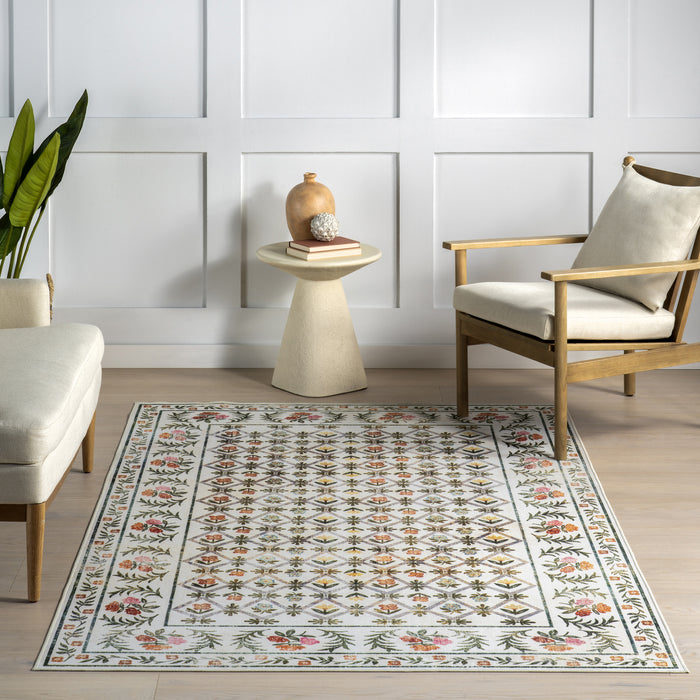 nuLOOM Erina Floral Washable Area Rug