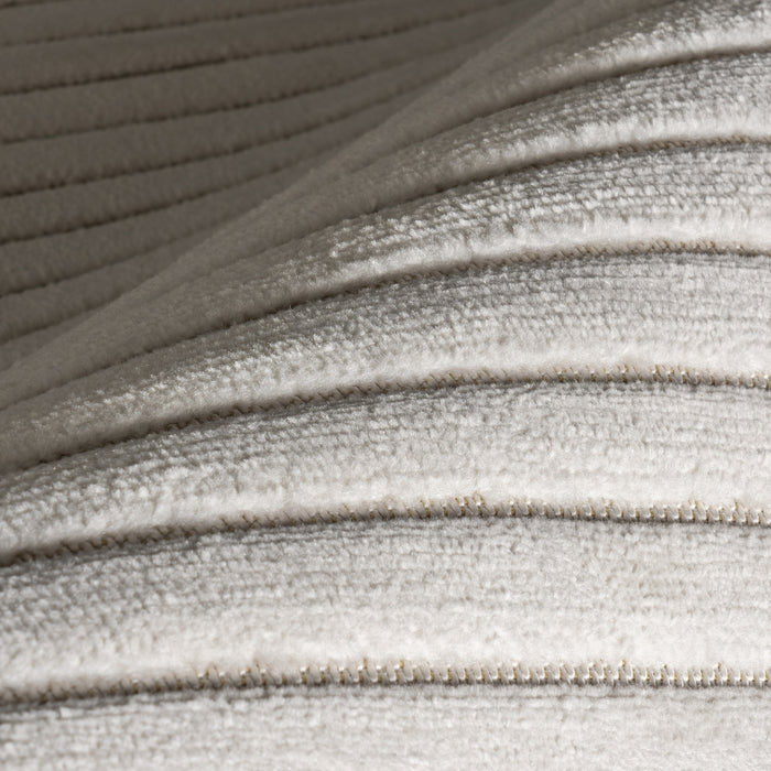 Nuloom Amasha High-Low Striped Indoor/ Outdoor Area Rug