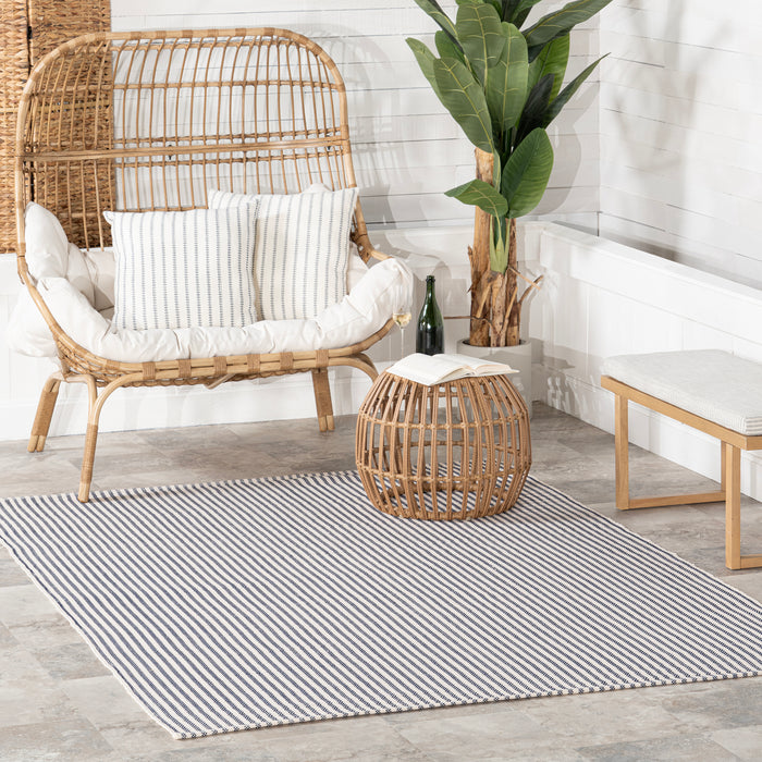 Home Conservatory Pinstripe Handwoven Indoor/Outdoor Area Rug
