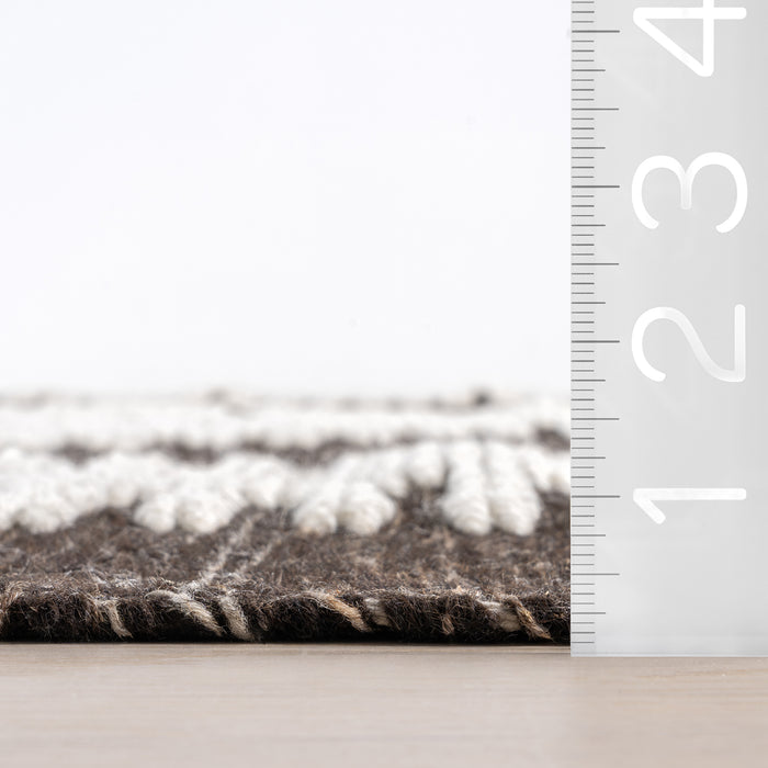 Sante Fe Southwestern Wool Blend Area Rug