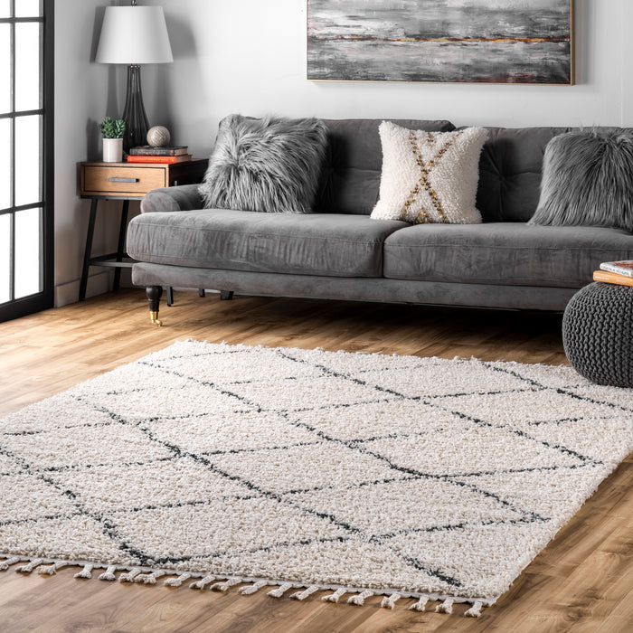 Jessie Moroccan Lattice Tassel Area Rug