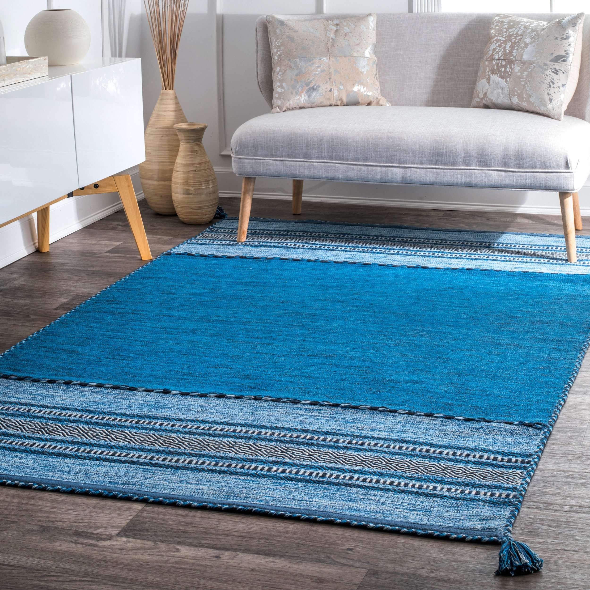 Deetta Banded Tassel Area Rug — nuLOOM