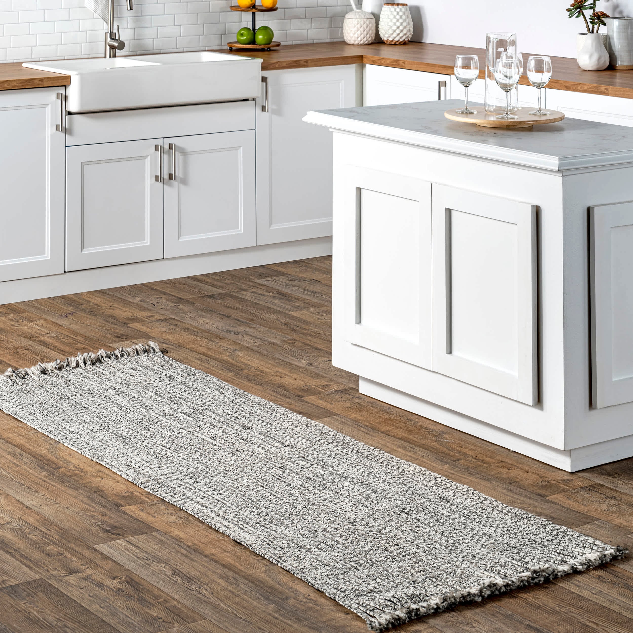 Braided Courtney Tassel Indoor/Outdoor Area Rug — nuLOOM