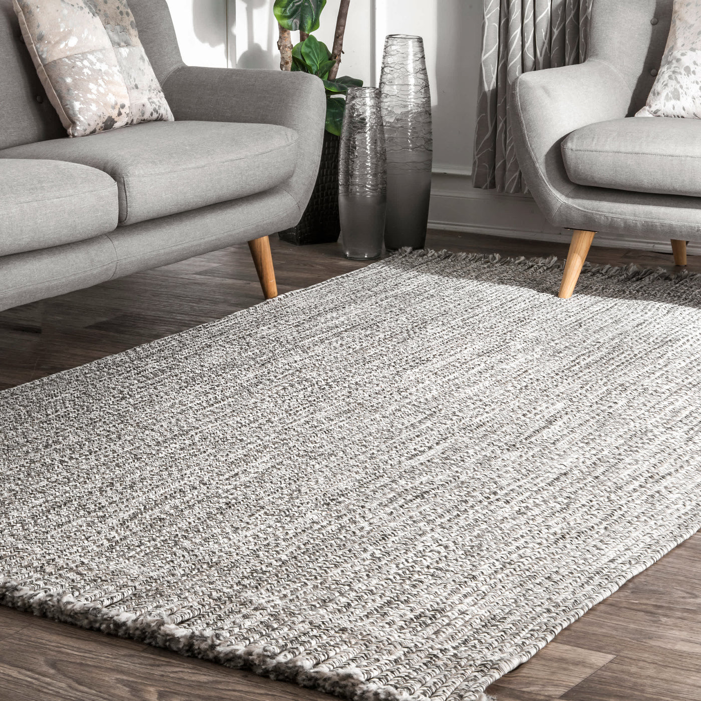 Braided Courtney Tassel Indoor/Outdoor Area Rug — nuLOOM