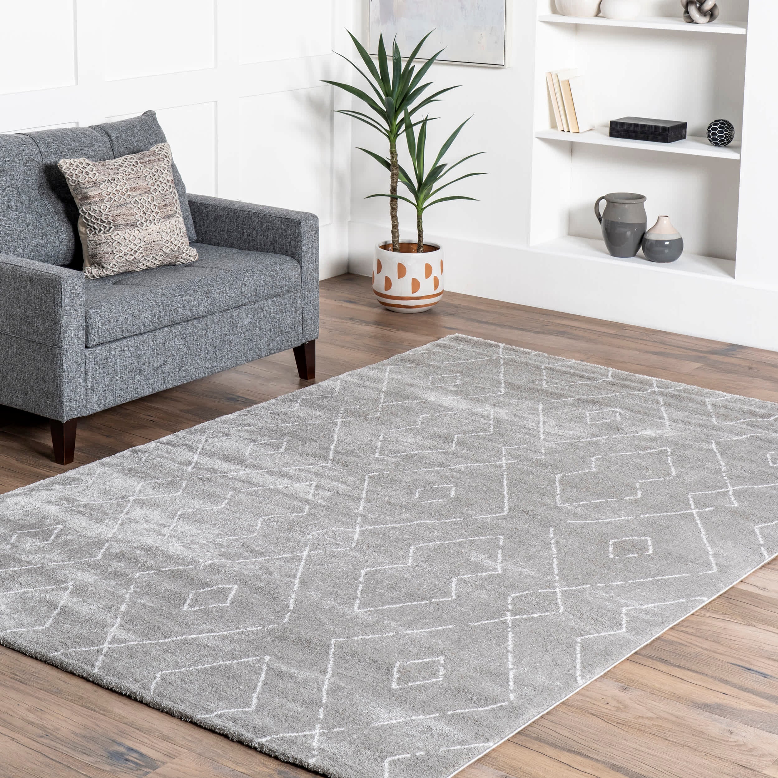 Hand Tufted Beaulah Shaggy Area Rug — nuLOOM