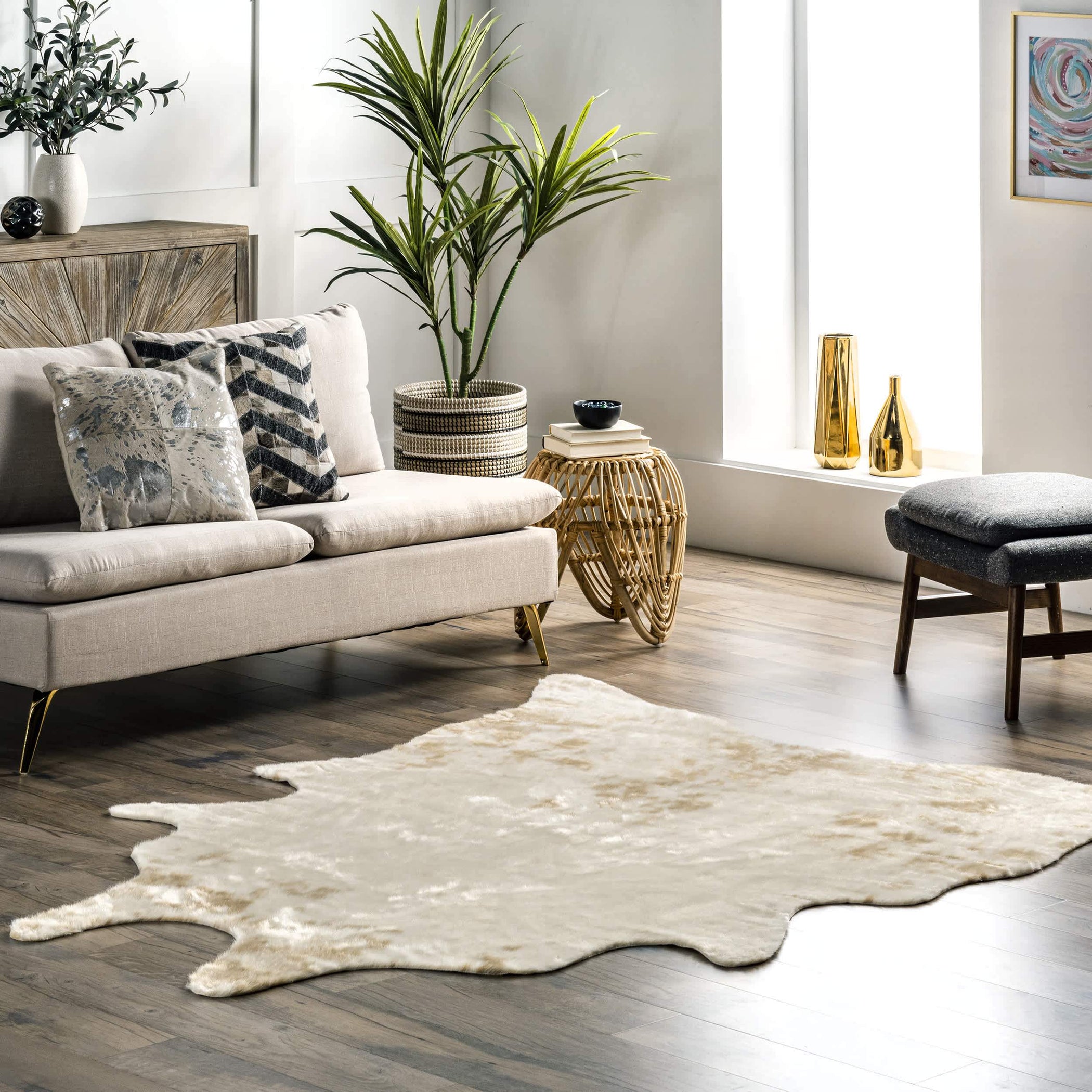 Faux Cowhide Washable Area Rug — nuLOOM