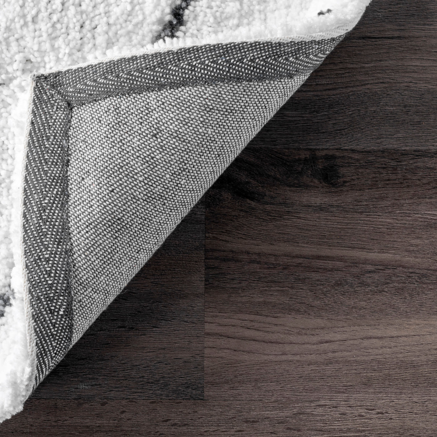 Hand Tufted Beaulah Shaggy Area Rug — nuLOOM