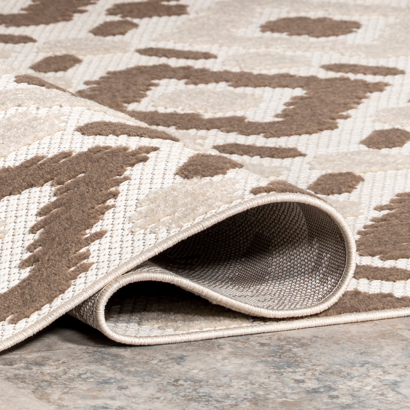 Indoor/Outdoor Transitional Labyrinth Area Rug — nuLOOM
