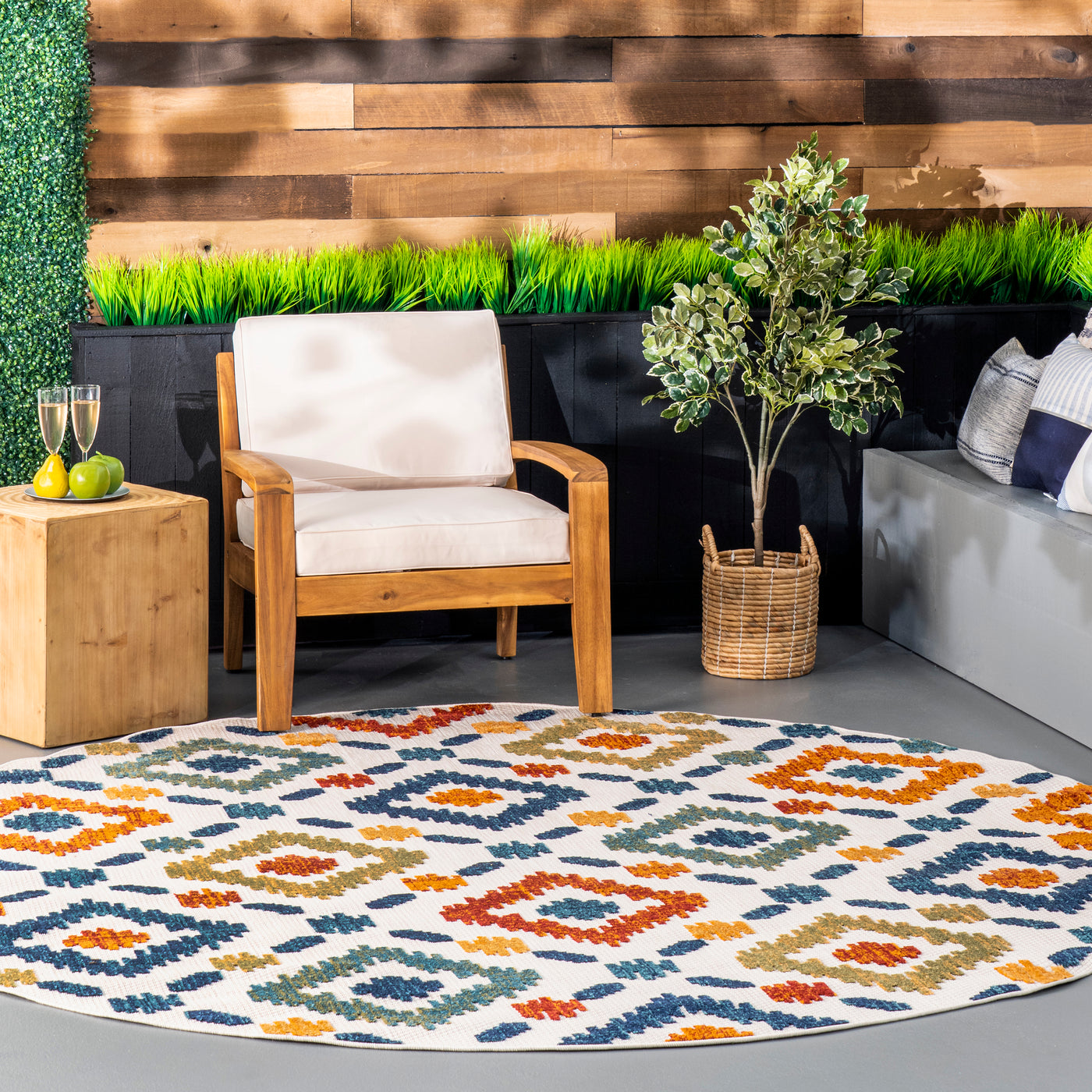 Indoor/Outdoor Transitional Labyrinth Area Rug — nuLOOM