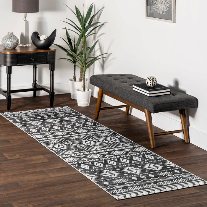 Shelby Washable Graphic Area Rug