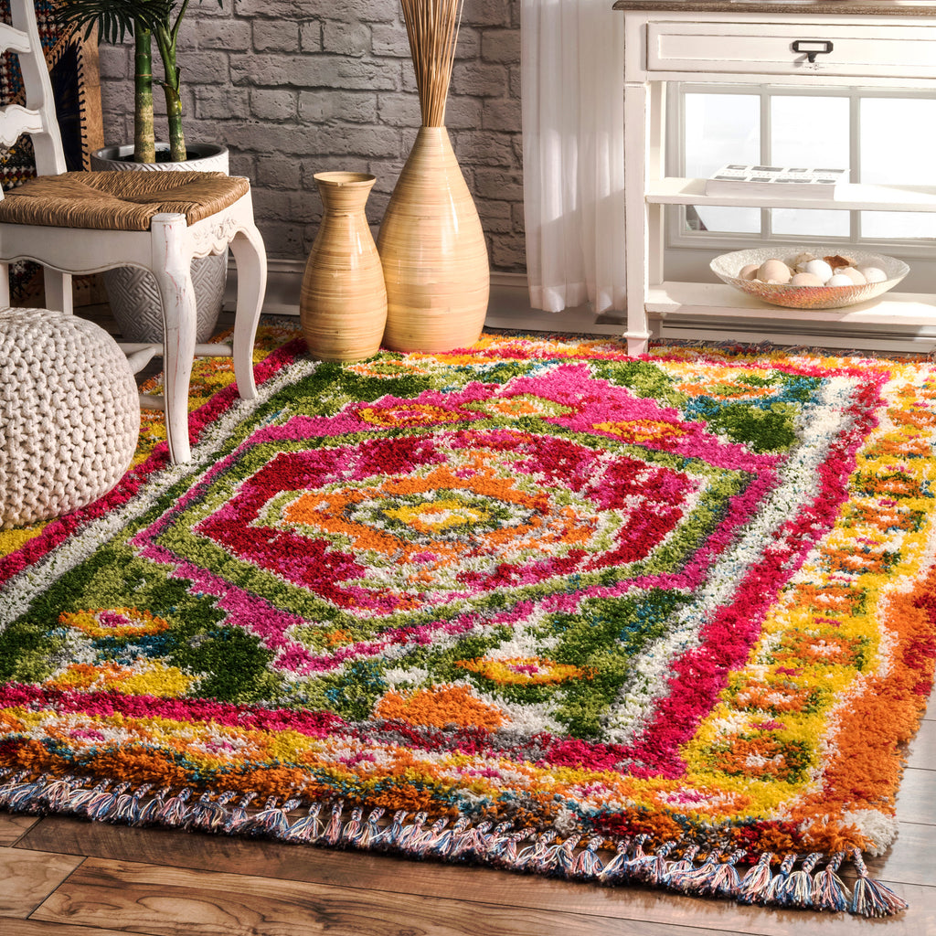 Shania Medallion Shaggy Area Rug — nuLOOM