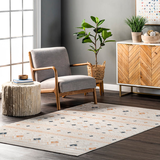 Sevanna Distressed Tribal Trellis Area Rug