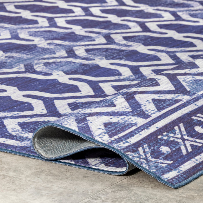 Fae Geometric Machine Washable Indoor/Outdoor Area Rug