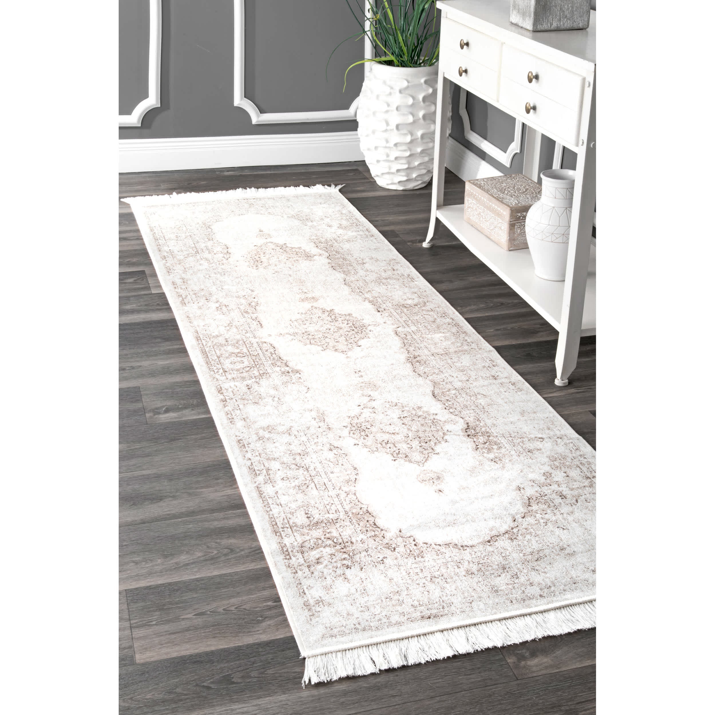 Vintage Medallion Cantrell Fringe Area Rug — nuLOOM