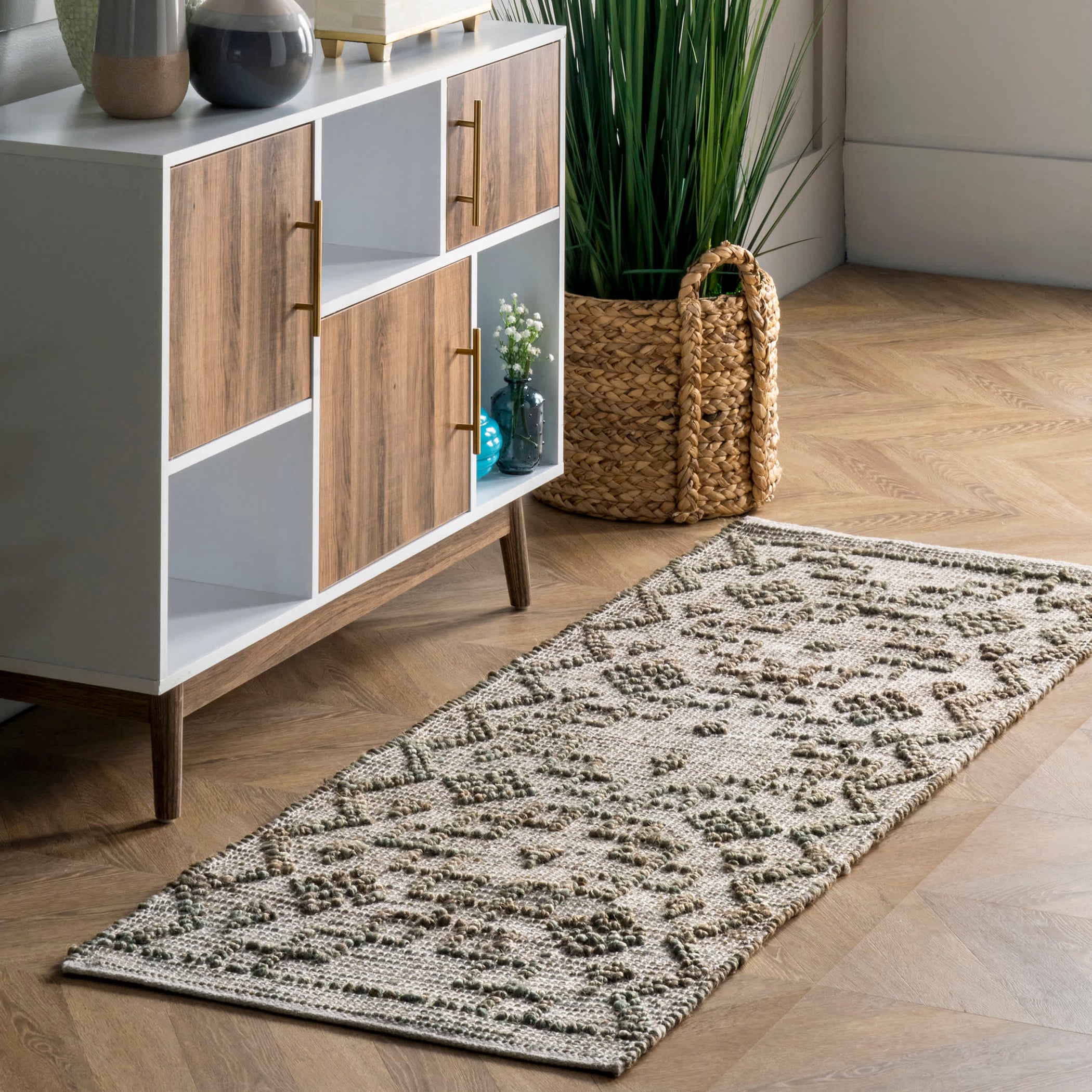 Handmade Moroccan Julianne Jute Area Rug — nuLOOM