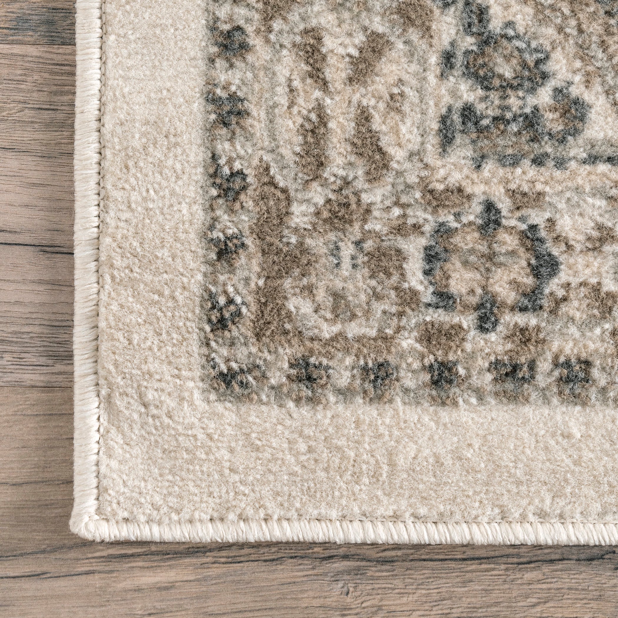 Vintage Tile Becca Area Rug — nuLOOM