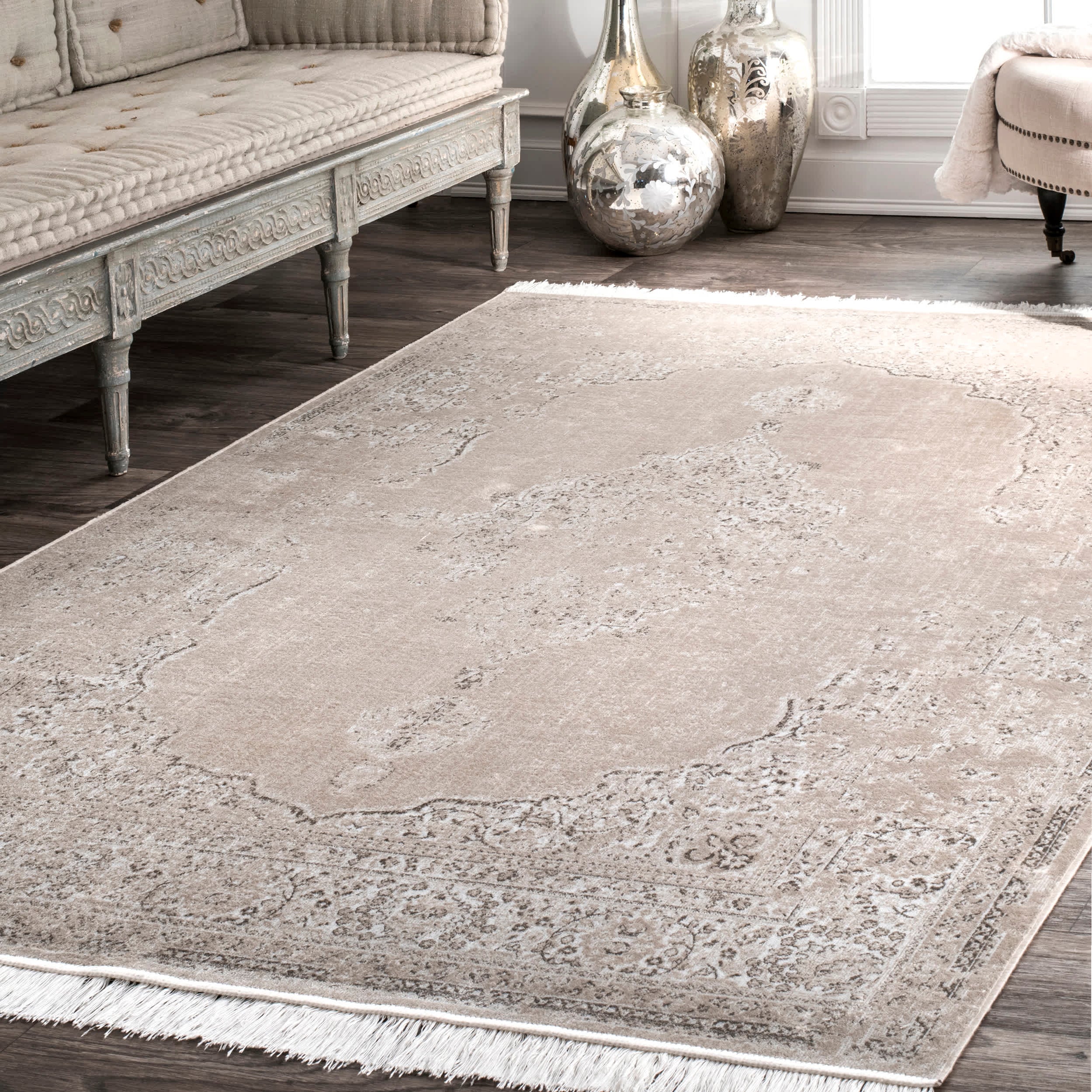 Vintage Medallion Cantrell Fringe Area Rug — nuLOOM