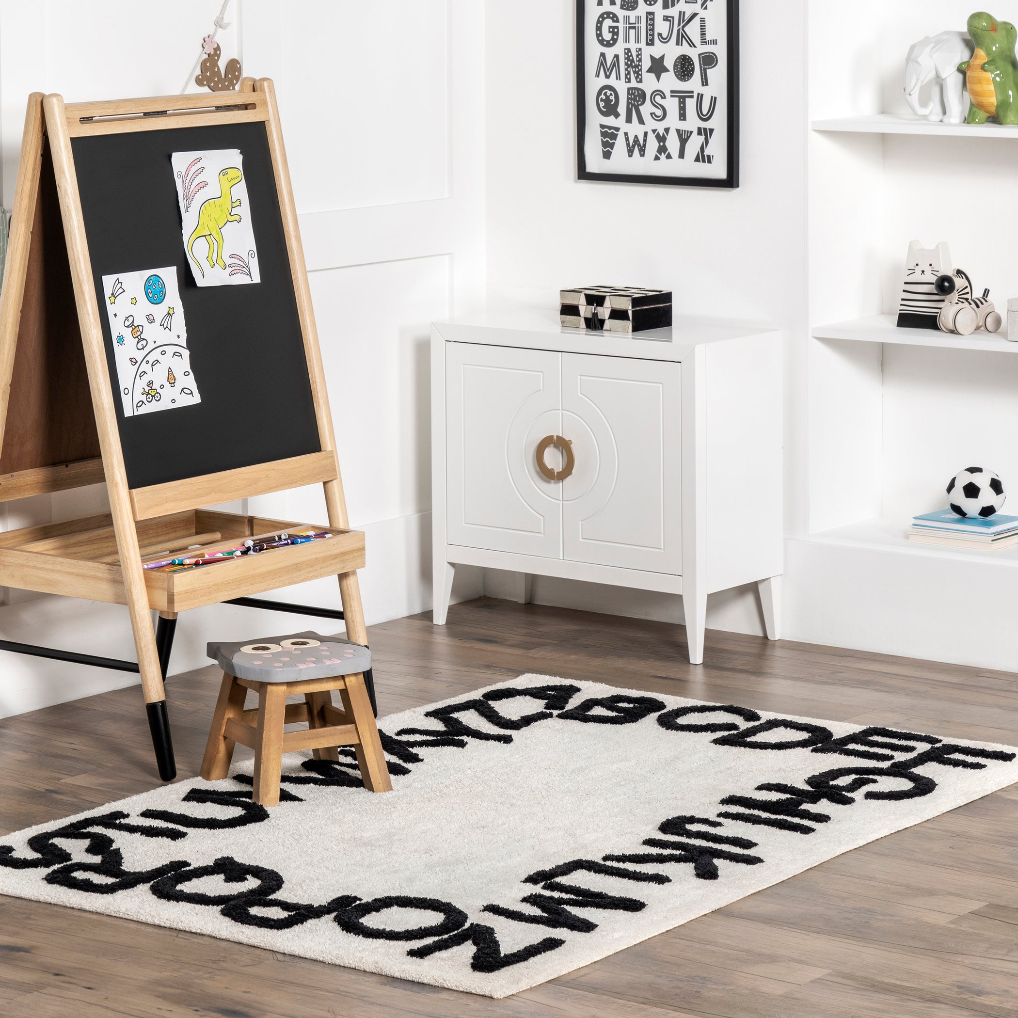 Kids Washable Round Alphabet Rug — nuLOOM