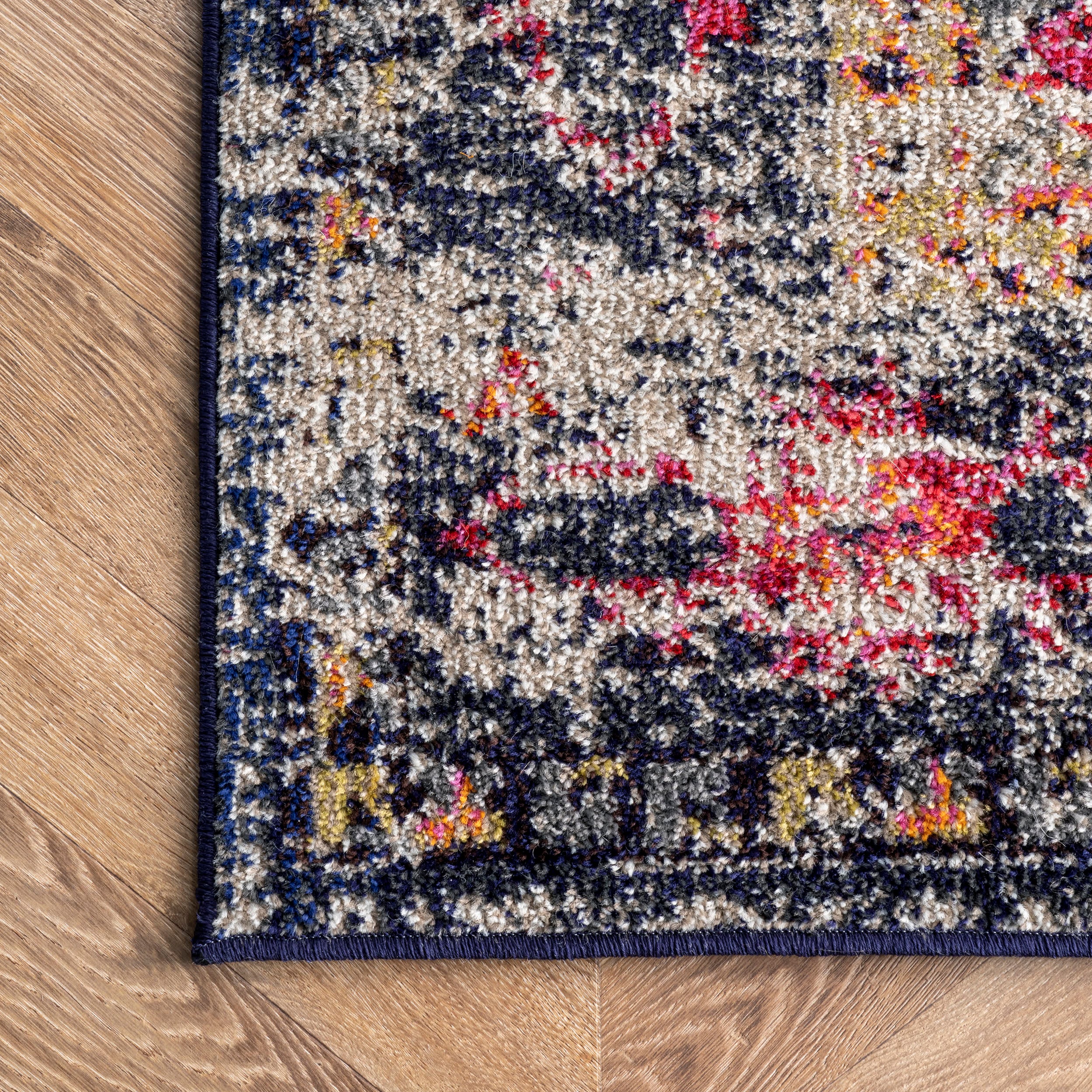 Vintage Medallion Veronica Area Rug — nuLOOM