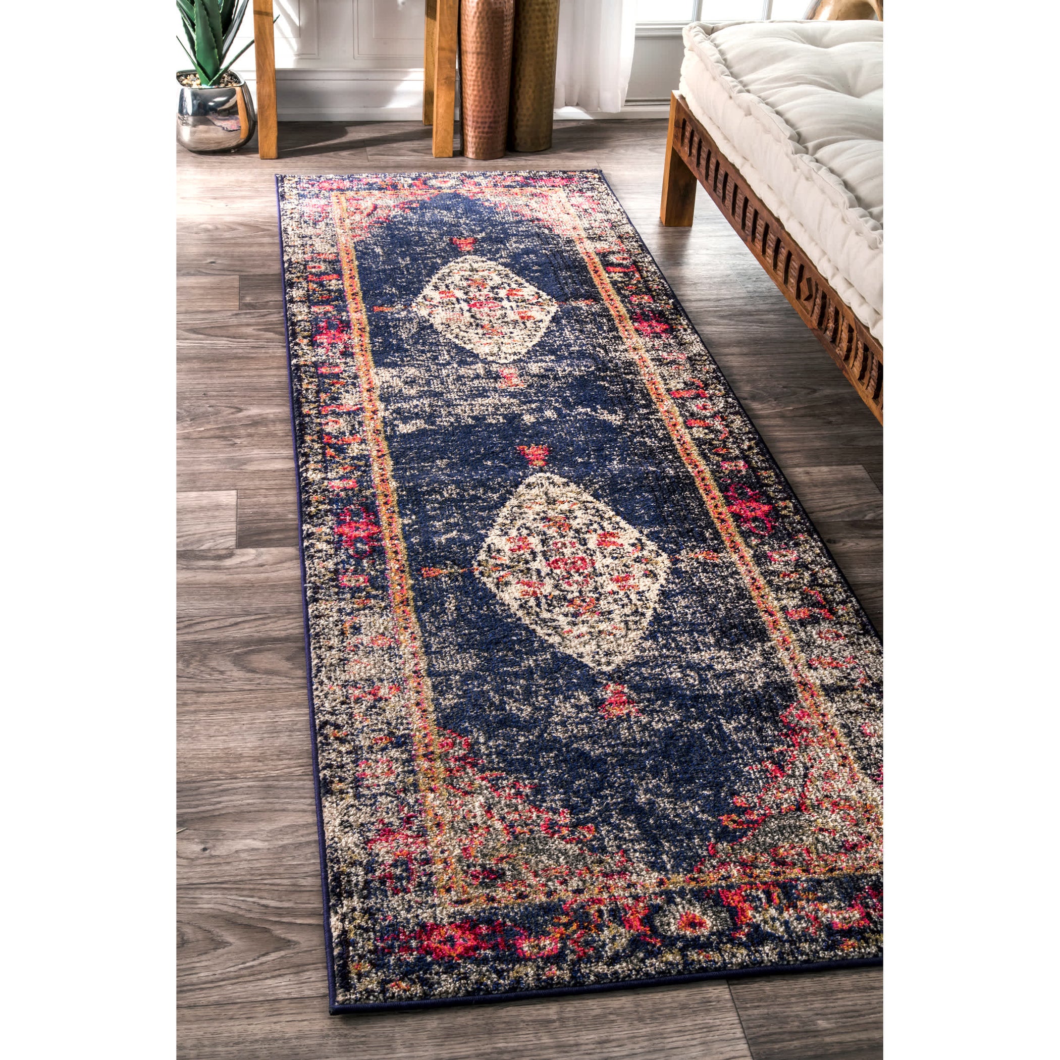 Vintage Medallion Veronica Area Rug — nuLOOM