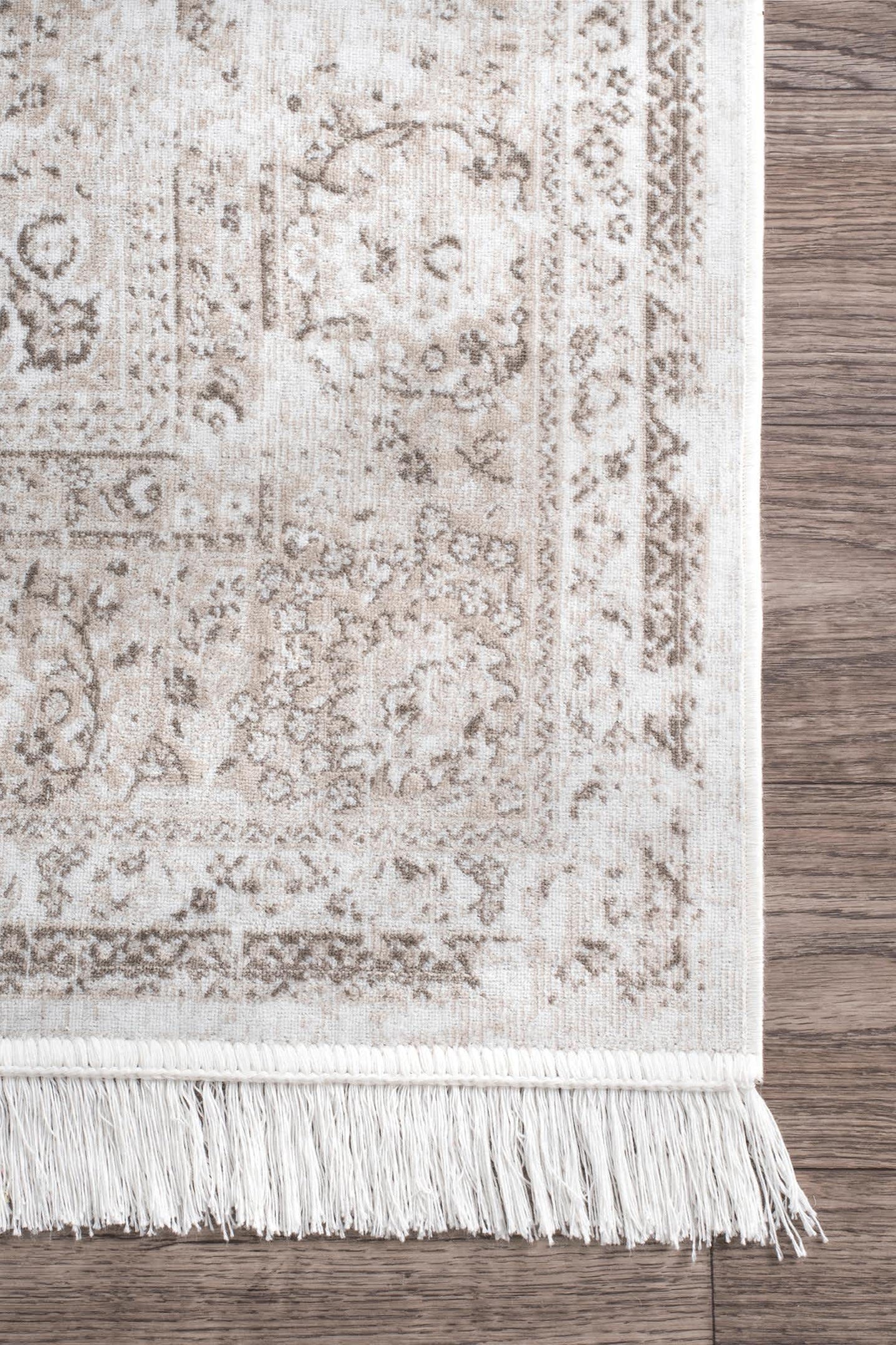 Vintage Medallion Cantrell Fringe Area Rug — nuLOOM