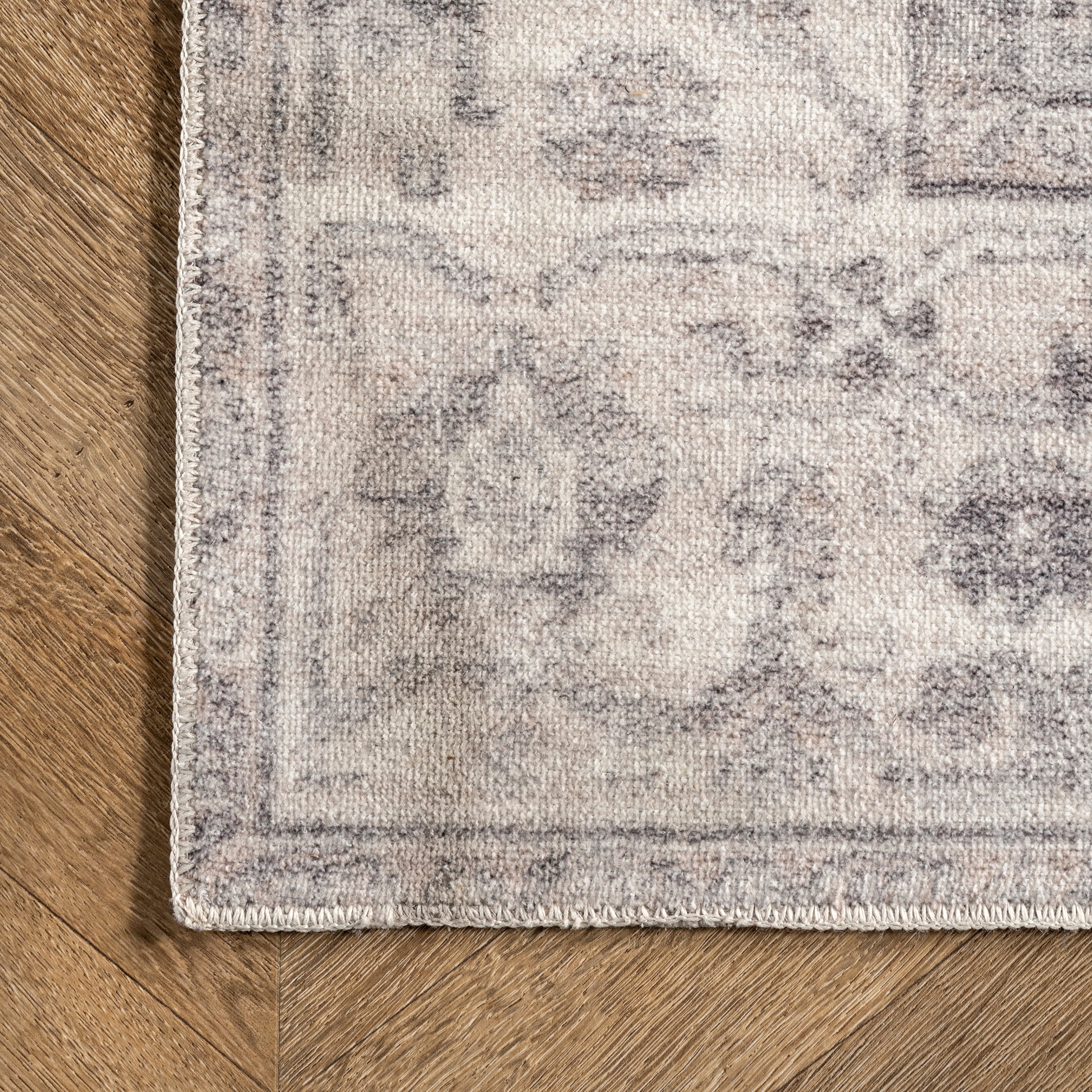 Brielle Machine Washable Vintage Medallion Area Rug — nuLOOM