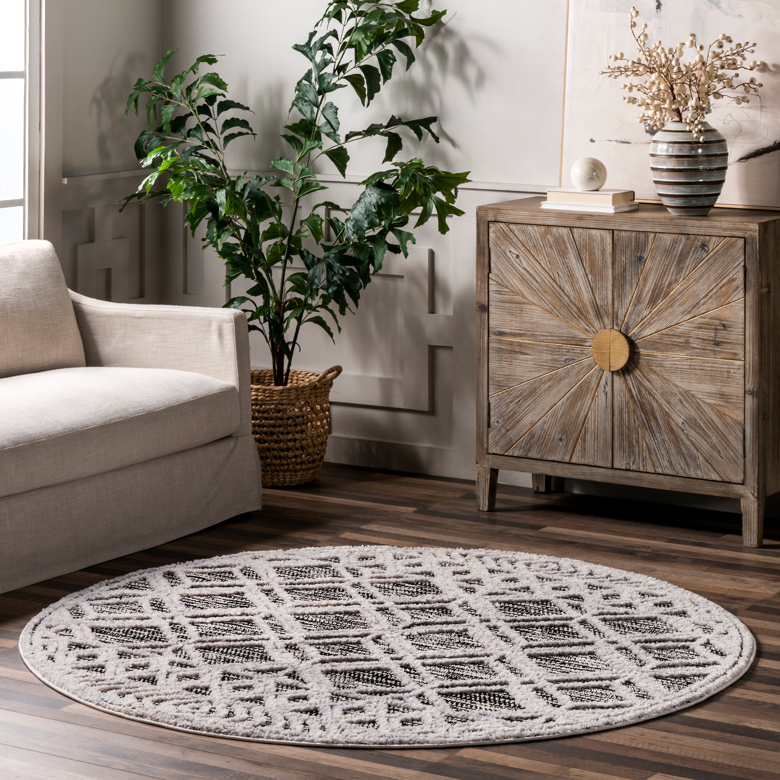 Ansley Moroccan Lattice Tassel Area Rug — nuLOOM