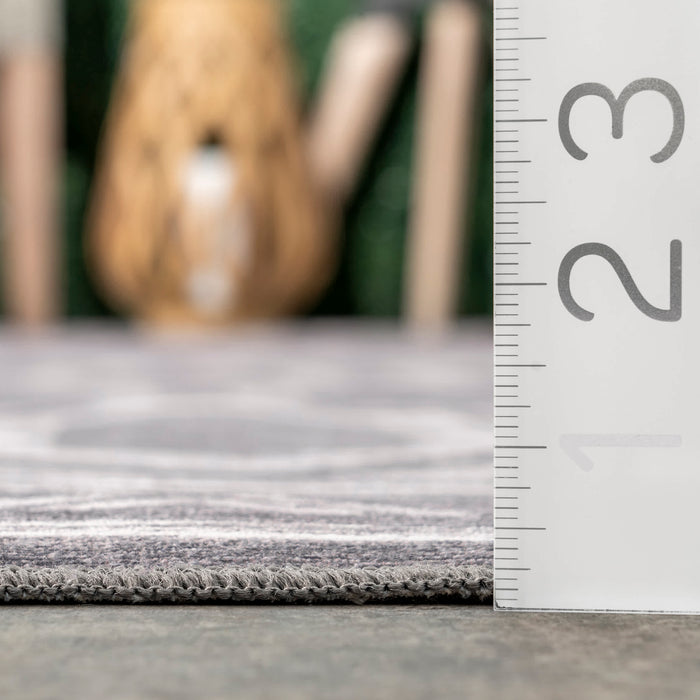 Fae Geometric Machine Washable Indoor/Outdoor Area Rug