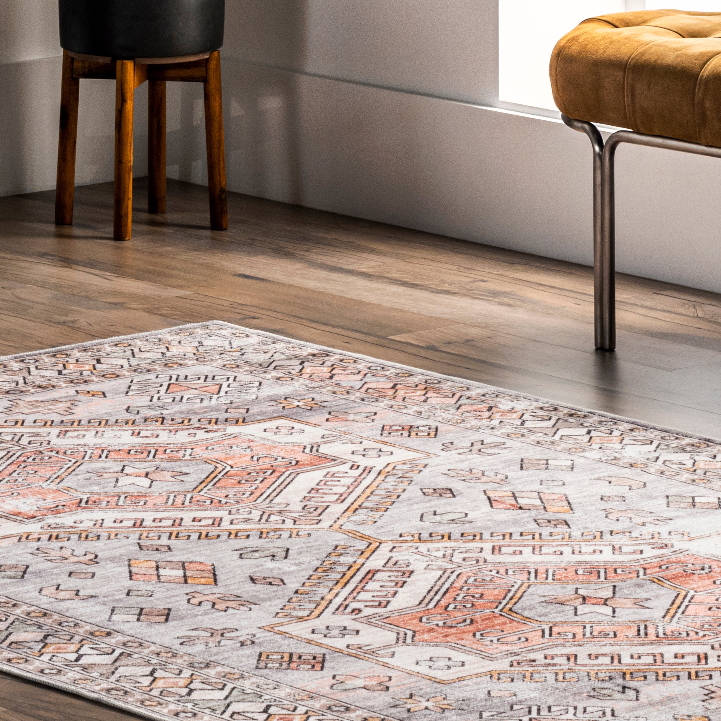 Mae Tribal Motif Machine Washable Area Rug — nuLOOM