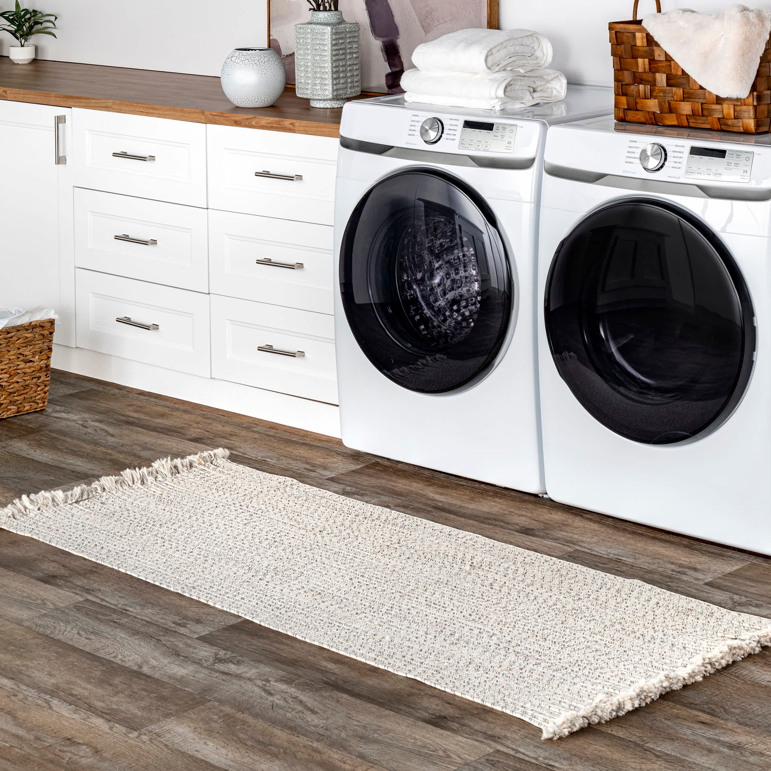 Braided Courtney Tassel Indoor/Outdoor Area Rug — nuLOOM