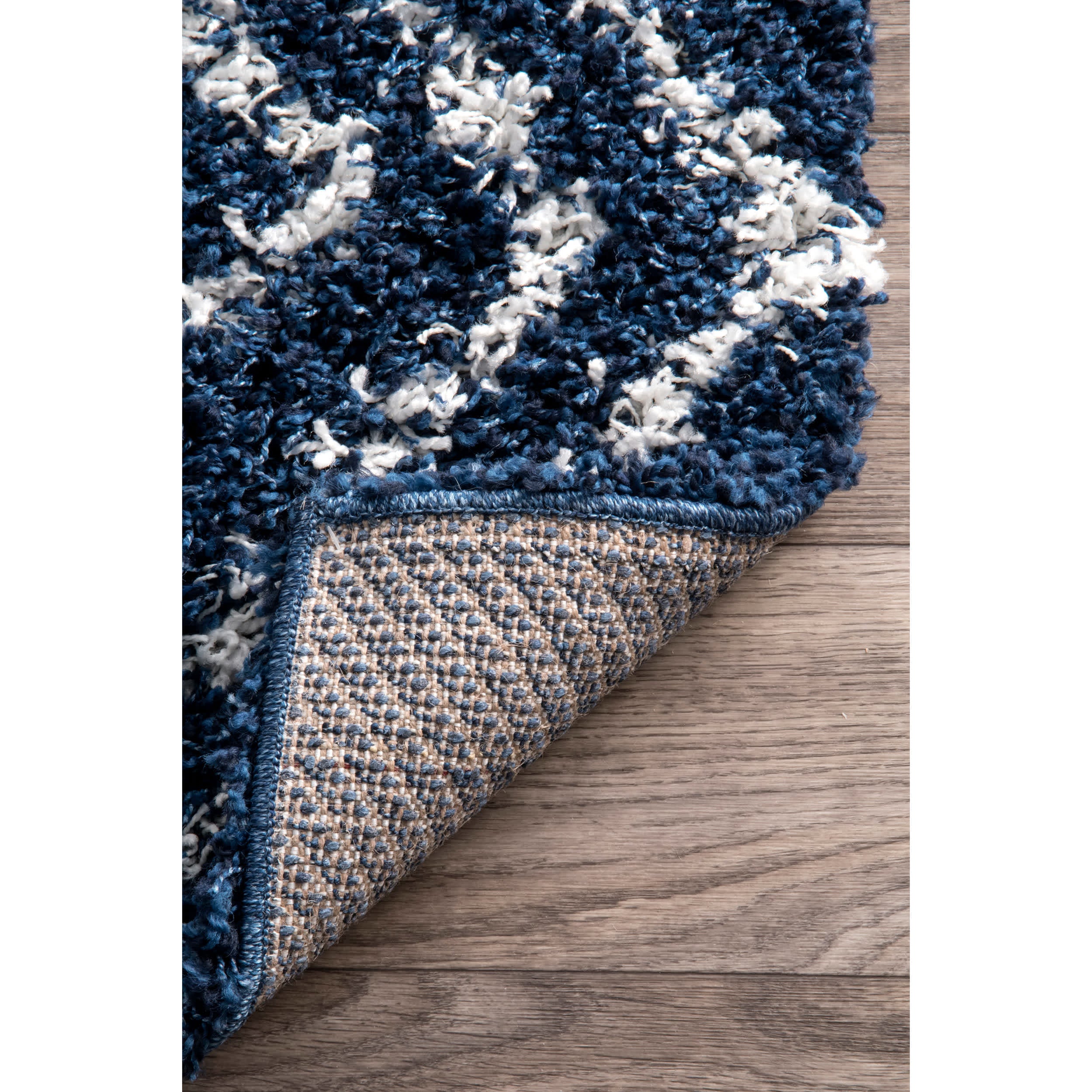 Iola Easy Shag Area Rug — nuLOOM