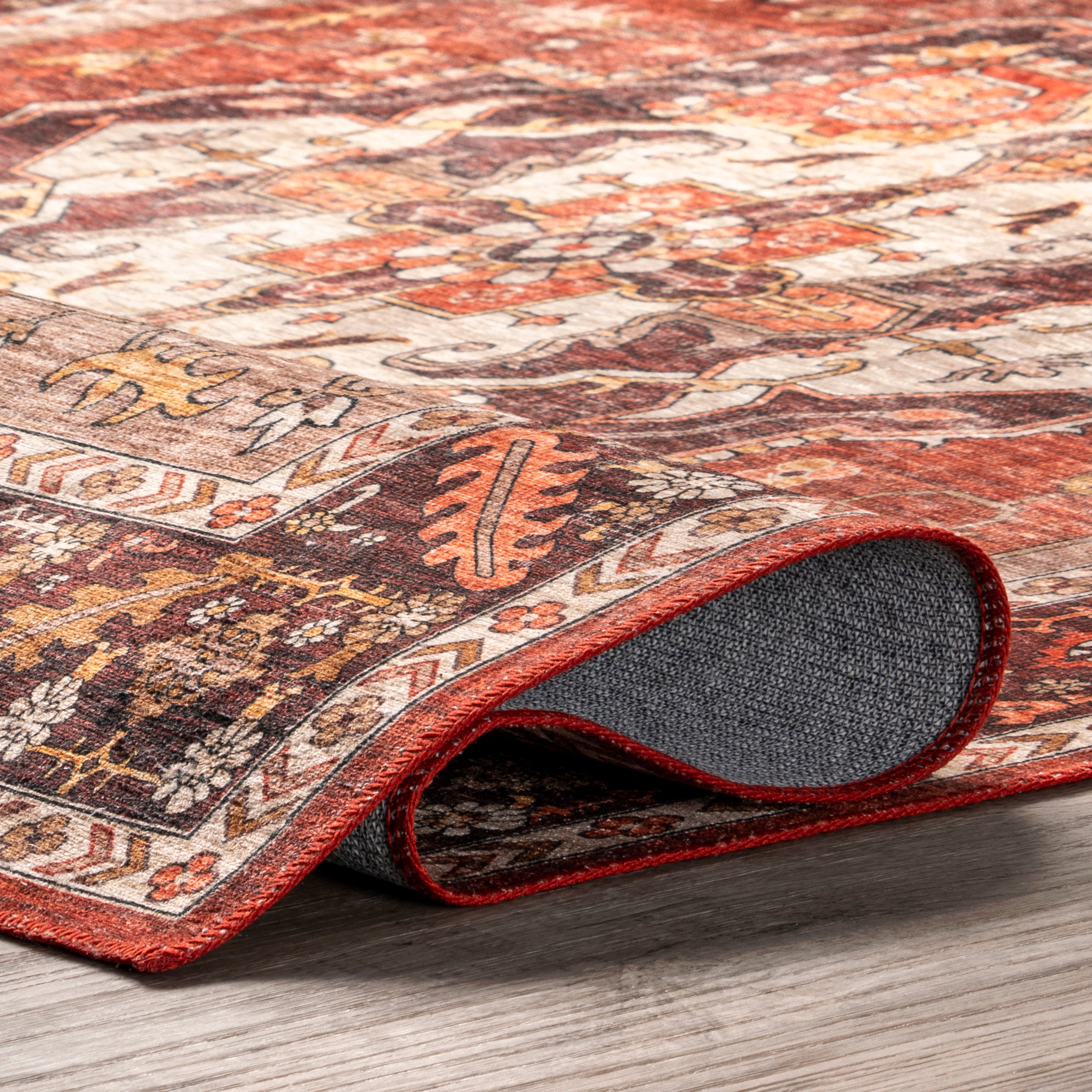 Hera Medallion Stain-Resistant Machine Washable Area Rug — nuLOOM