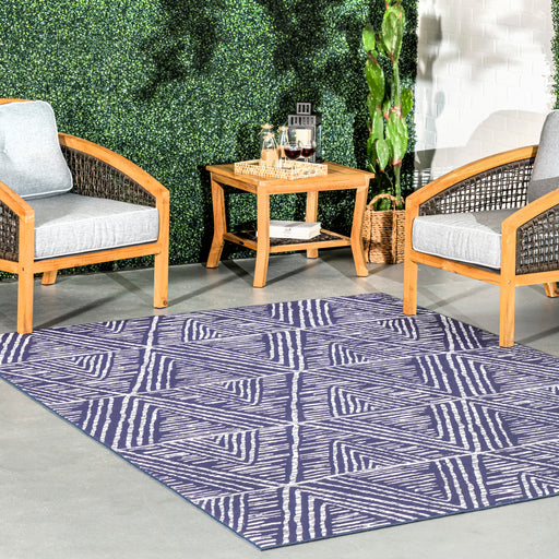 Nelle Tribal Machine Washable Indoor/Outdoor Area Rug