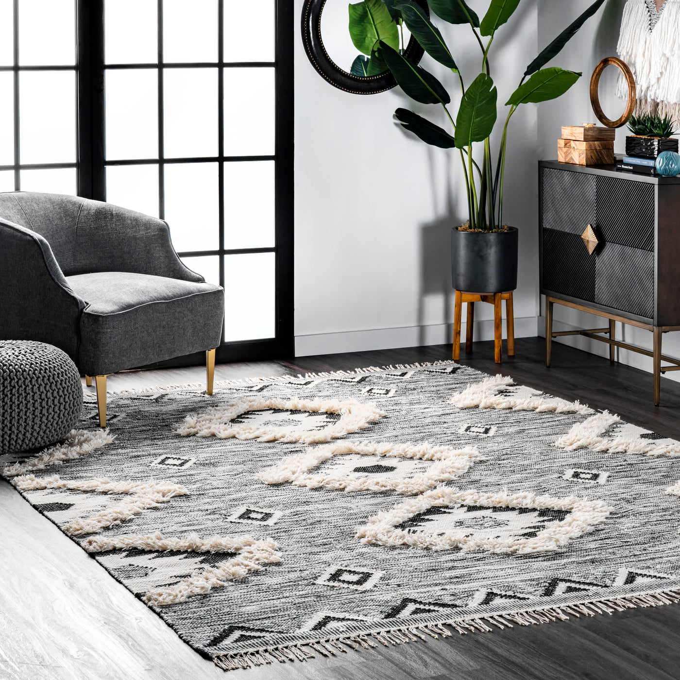 Savannah Moroccan Fringe Area Rug — nuLOOM