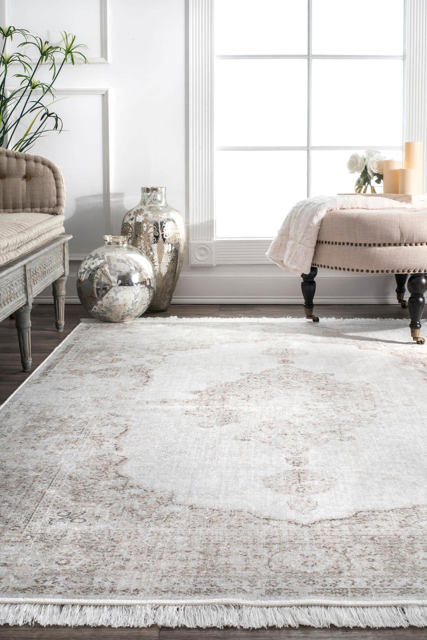 Vintage Medallion Cantrell Fringe Area Rug — nuLOOM