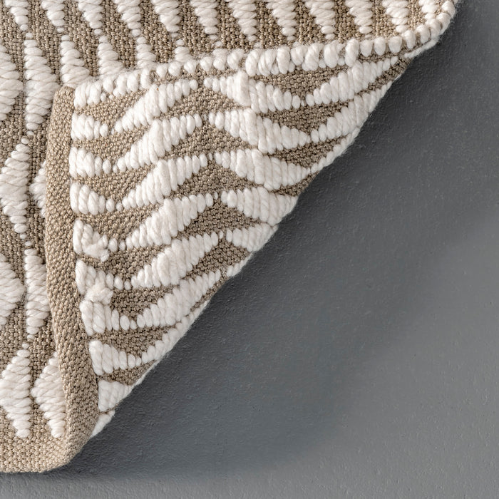 Outdoor Striped Yasmin Area Rug